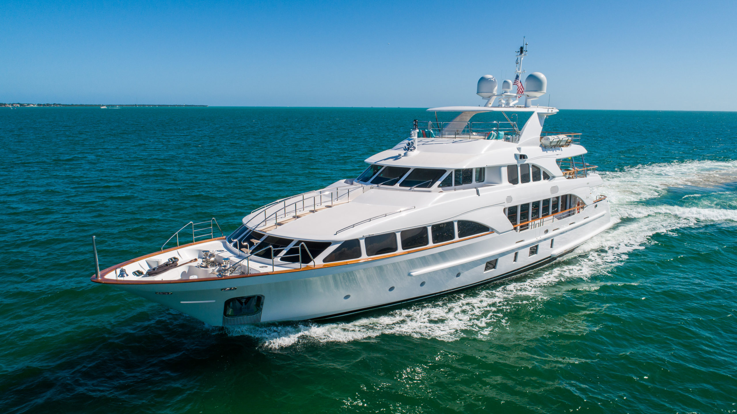 yacht brokerage massachusetts